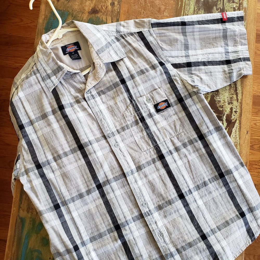 Dickies Short Sleeve plaid shirt